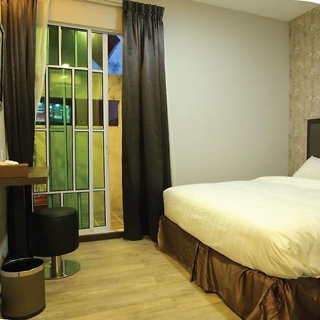 Eatern Hotel Batam Zewnętrze zdjęcie