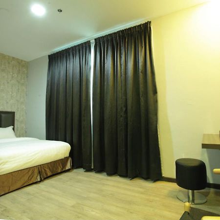 Eatern Hotel Batam Zewnętrze zdjęcie