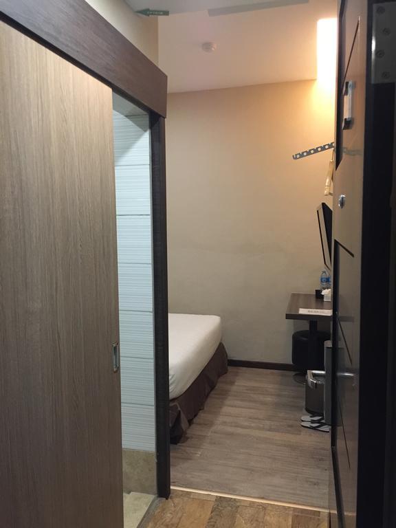 Eatern Hotel Batam Zewnętrze zdjęcie